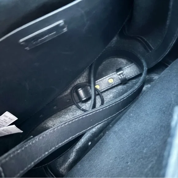 Madewell Sydney Black Leather Convertible Crossbody Purse Bag - Picture 9 of 10